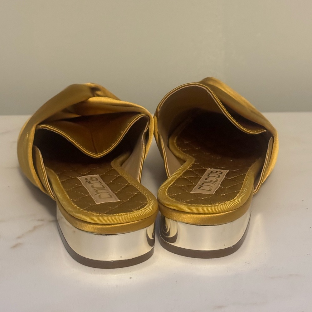 Chicos Gold Satin Knotted Mules - Picture 6 of 11